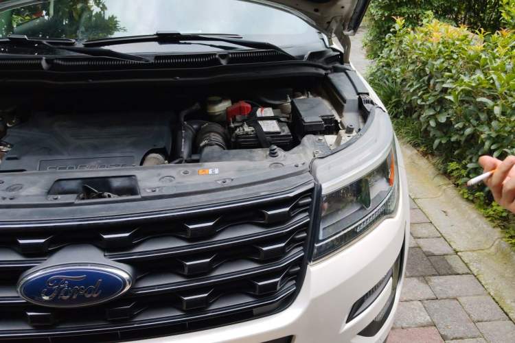 Used Ford Explorer 2016 3.5T Sport Edition Engine Bay Left