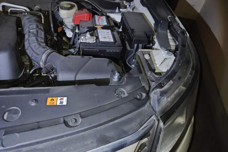 Used Ford Explorer 2016 2.3T Fashion Edition Engine Bay Left
