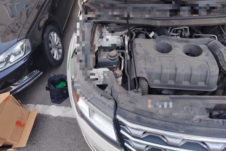 Used Ford Explorer 2016 2.3T Elite Edition Engine Bay Right