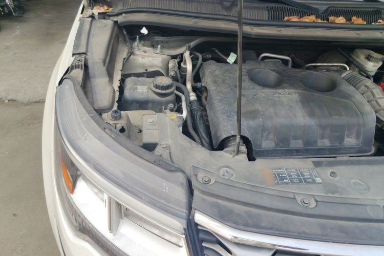 Used Ford Explorer 2016 2.3T Elite Edition Engine Bay Right