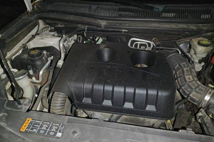 Used Ford Explorer 2016 2.3T Elite Edition Engine Bay Right