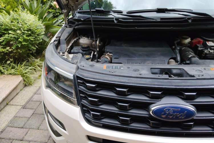 Used Ford Explorer 2016 3.5T Sport Edition Engine Bay Right