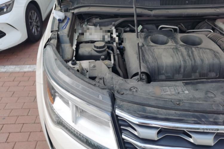 Used Ford Explorer 2016 2.3T Elite Edition Engine Bay Right
