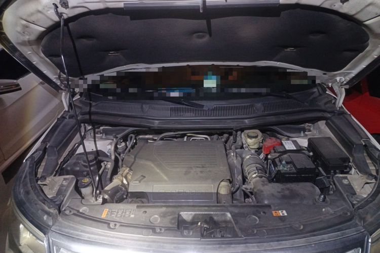 Used Ford Explorer 2016 3.5T Platinum Edition Engine Bay