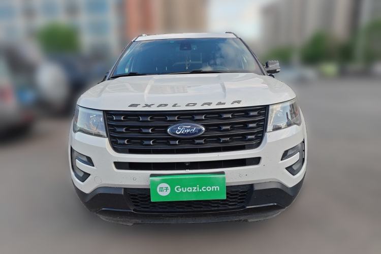 Used Ford Explorer  Front