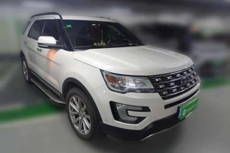 Used Ford Explorer 2016 2.3T Elite Edition Front Right 45 Deg