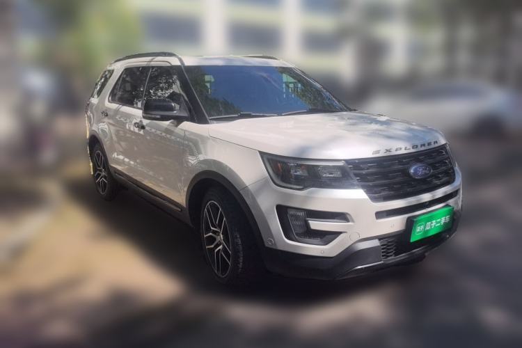 Used Ford Explorer 2016 3.5T Sport Edition Front Right 45 Deg