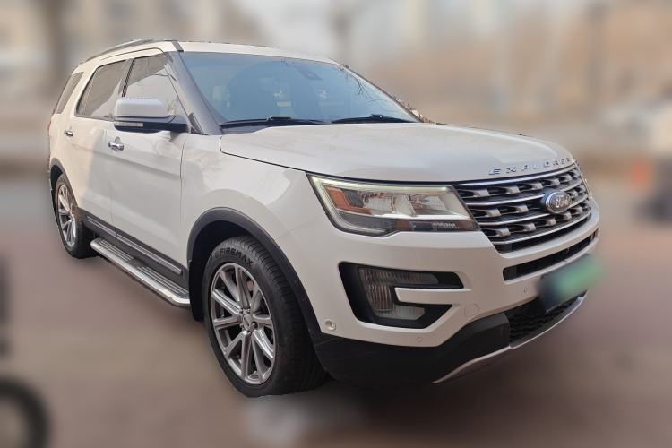 Used Ford Explorer 2016 2.3T Elite Edition Front Right 45 Deg