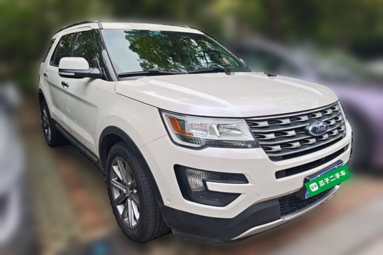 Used Ford Explorer 2016 2.3T Elite Edition Front Right 45 Deg