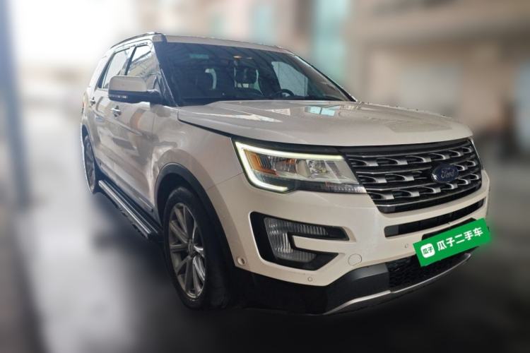 Used Ford Explorer 2016 2.3T Elite Edition Front Right 45 Deg