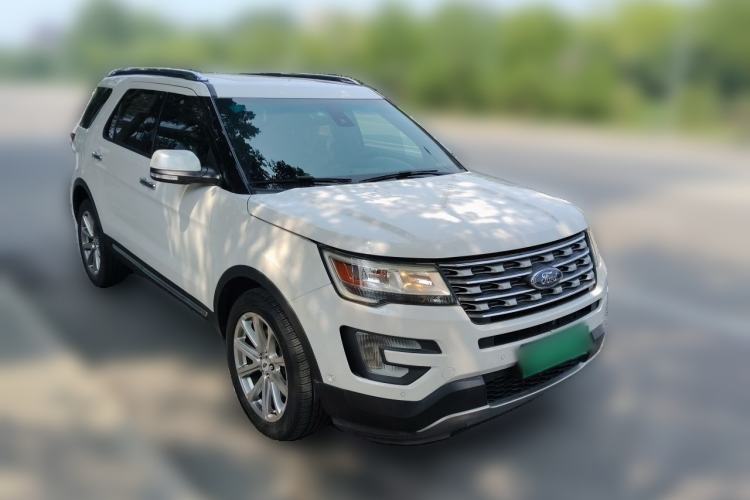 Used Ford Explorer 2016 2.3T Elite Edition Front Right 45 Deg
