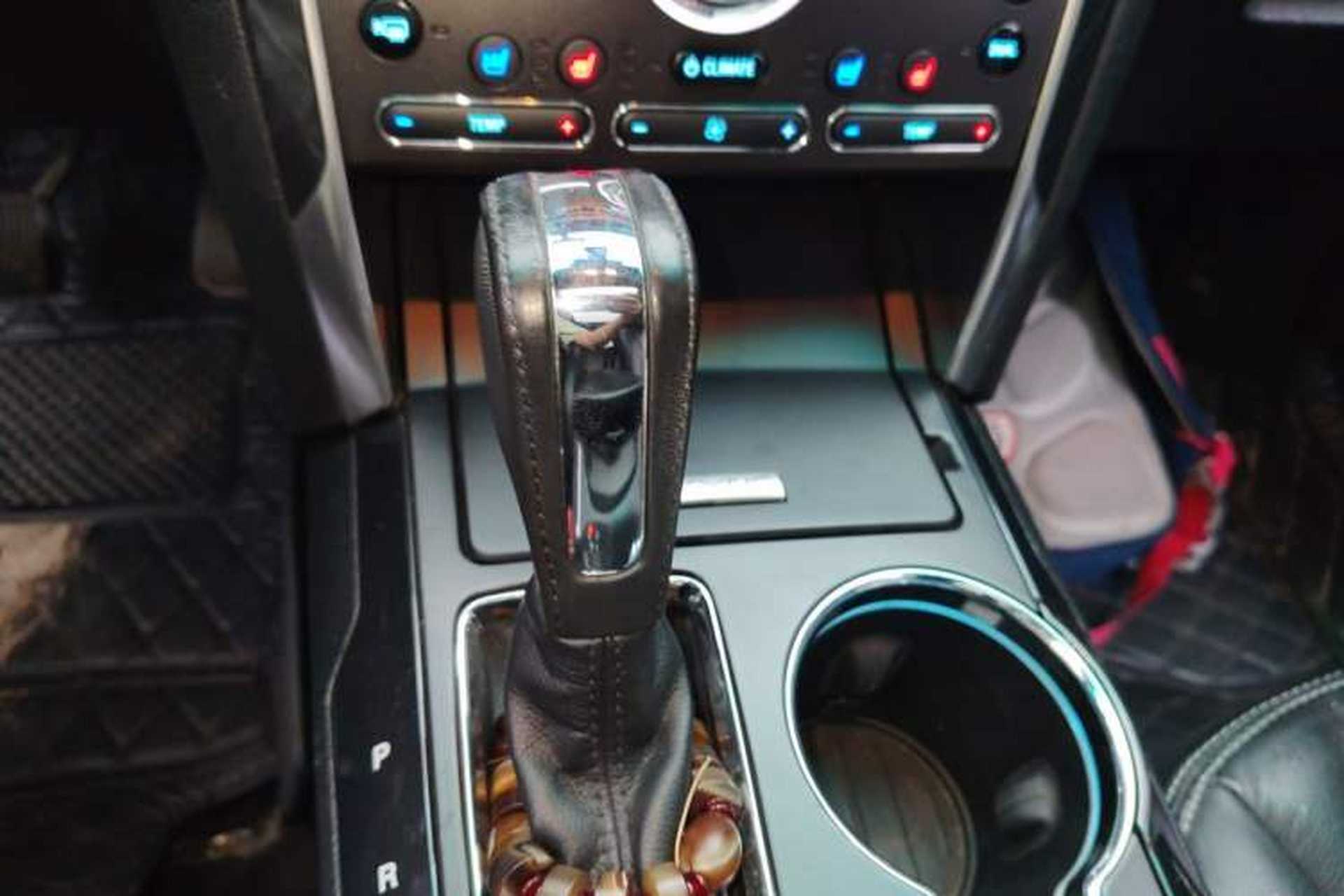 Used Ford Explorer 2016 2.3T Elite Edition Gear Lever