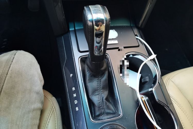 Used Ford Explorer 2016 2.3T Fashion Edition Gear Lever