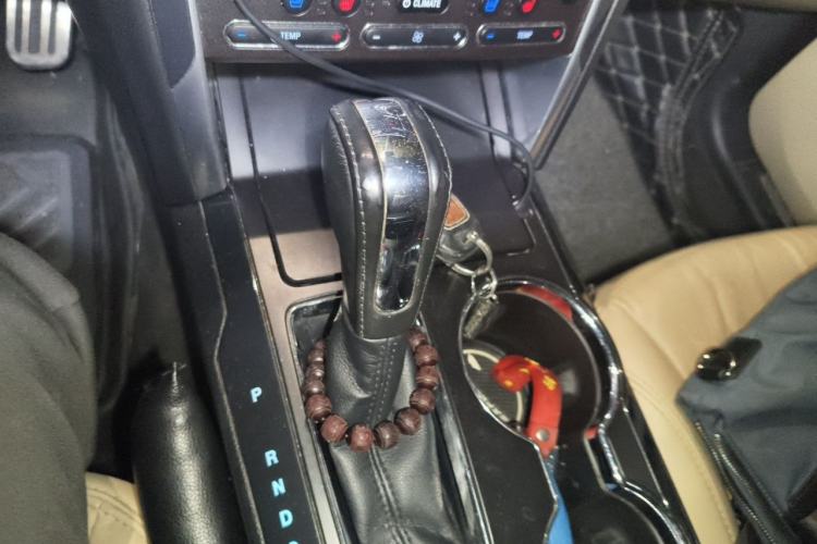 Used Ford Explorer 2016 2.3T Elite Edition Gear Lever