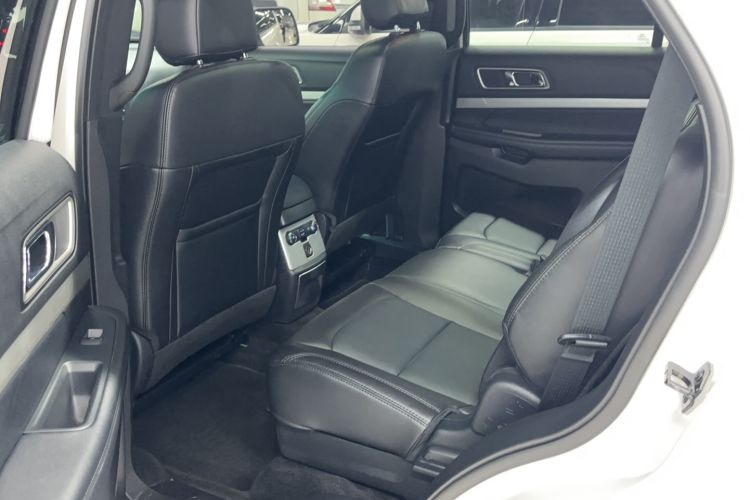 Used Ford Explorer 2016 2.3T Fashion Edition Interior 1