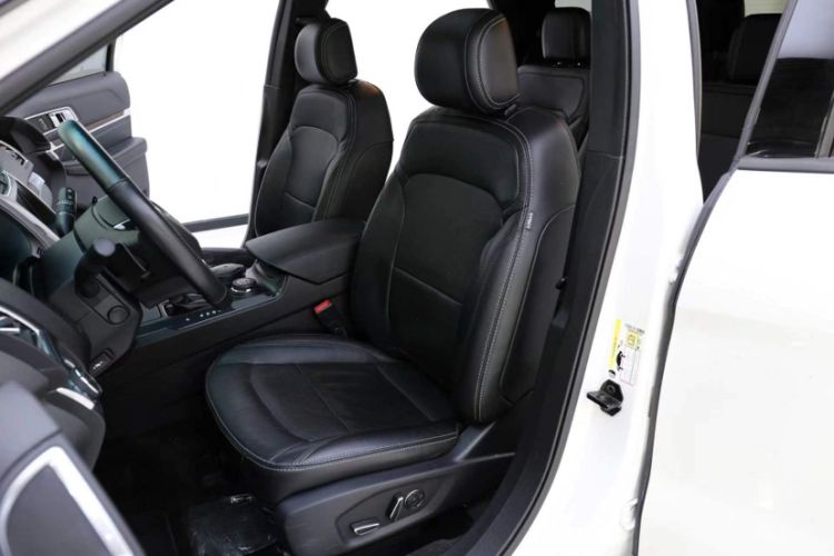 Used Ford Explorer 2016 2.3T Elite Edition Interior 2