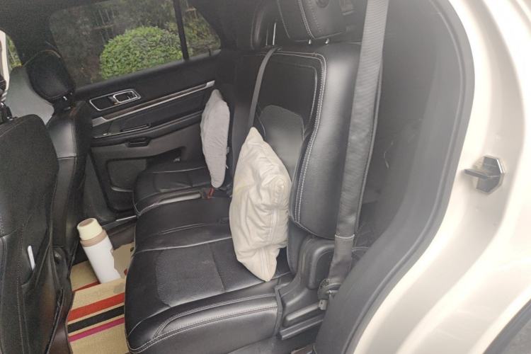 Used Ford Explorer 2016 2.3T Elite Edition Interior 4