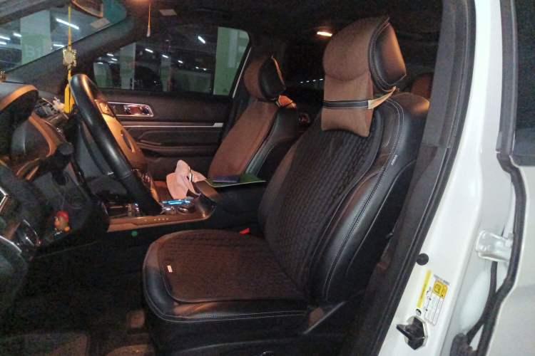 Used Ford Explorer 2016 2.3T Elite Edition Left Front Seat