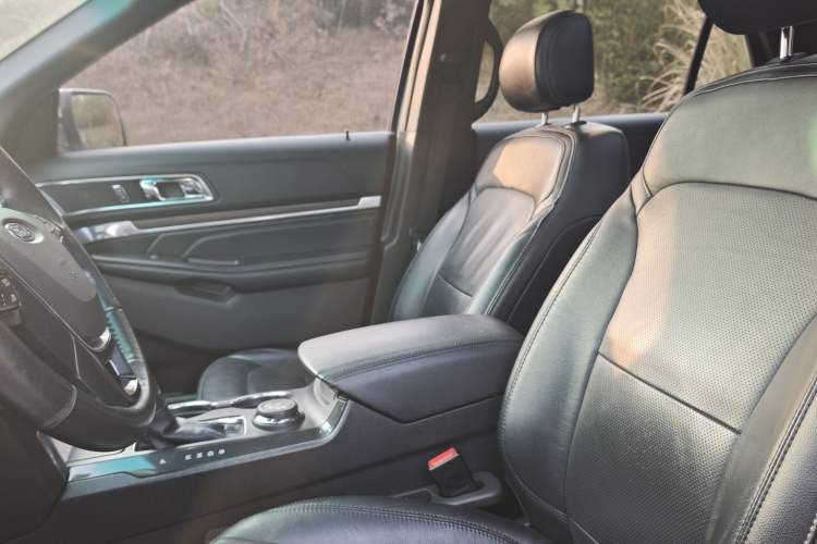 Used Ford Explorer 2016 2.3T Elite Edition Left Front Seat