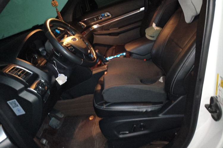 Used Ford Explorer 2016 2.3T Elite Edition Left Front Seat