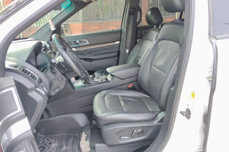 Used Ford Explorer 2016 2.3T Elite Edition Left Front Seat