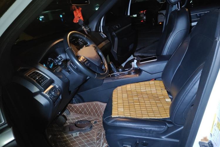 Used Ford Explorer 2016 2.3T Fashion Edition Left Front Seat
