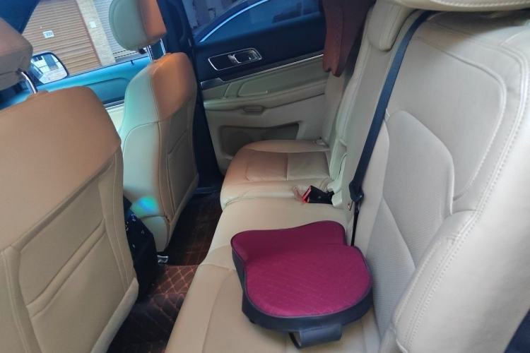Used Ford Explorer 2016 2.3T Elite Edition Left Rear Seat