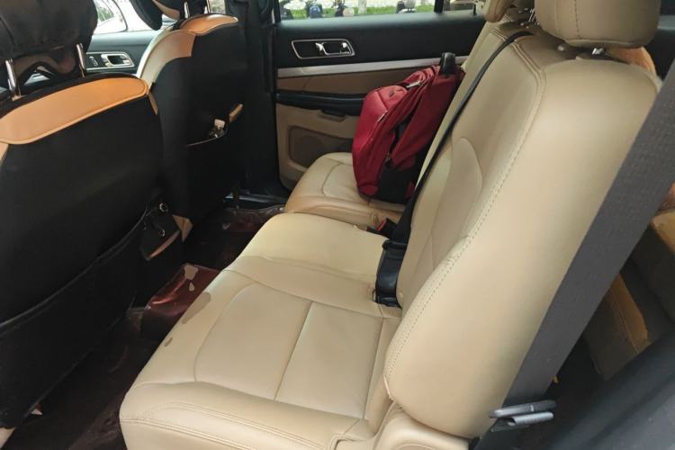 Used Ford Explorer 2016 2.3T Fashion Edition Left Rear Seat