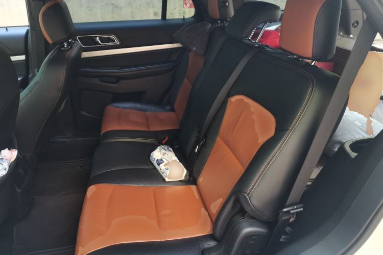Used Ford Explorer 2016 3.5T Elite Edition Left Rear Seat