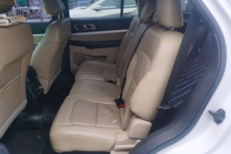 Used Ford Explorer 2016 2.3T Fashion Edition Left Rear Seat