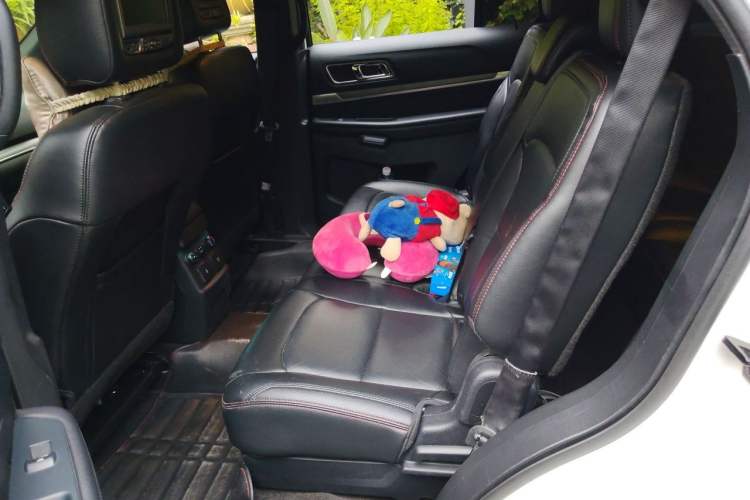 Used Ford Explorer 2016 3.5T Sport Edition Left Rear Seat
