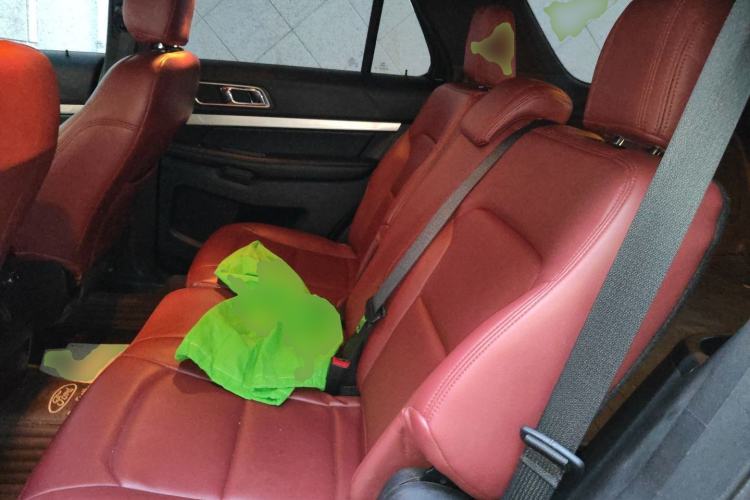 Used Ford Explorer 2016 2.3T Fashion Edition Left Rear Seat