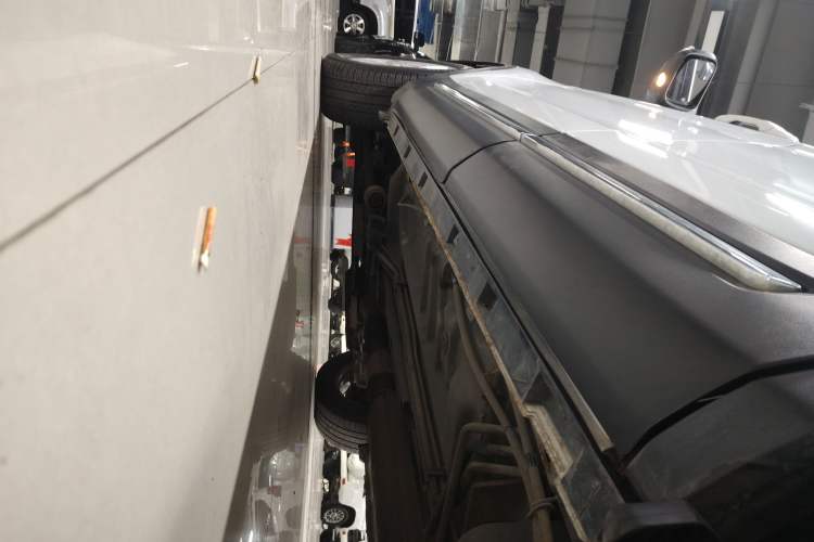 Used Ford Explorer 2016 2.3T Fashion Edition Left Side Sill
