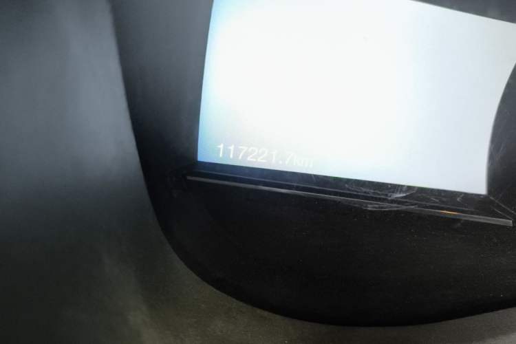 Used Ford Explorer 2016 2.3T Fashion Edition Odometer Close Up