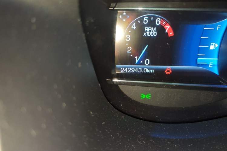Used Ford Explorer 2016 2.3T Elite Edition Odometer Close Up