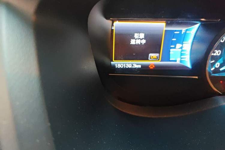 Used Ford Explorer 2016 2.3T Fashion Edition Odometer Close Up