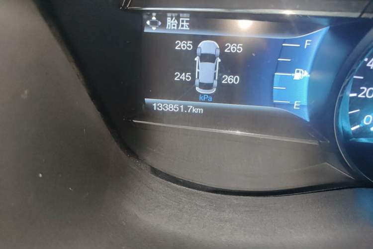 Used Ford Explorer 2016 2.3T Elite Edition Odometer Close Up