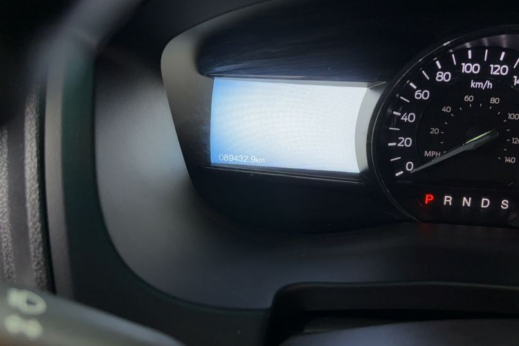 Used Ford Explorer 2016 2.3T Fashion Edition Odometer Close Up