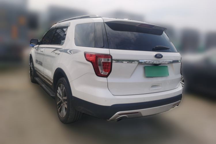 Used Ford Explorer 2016 2.3T Fashion Edition Rear Left 45 Deg