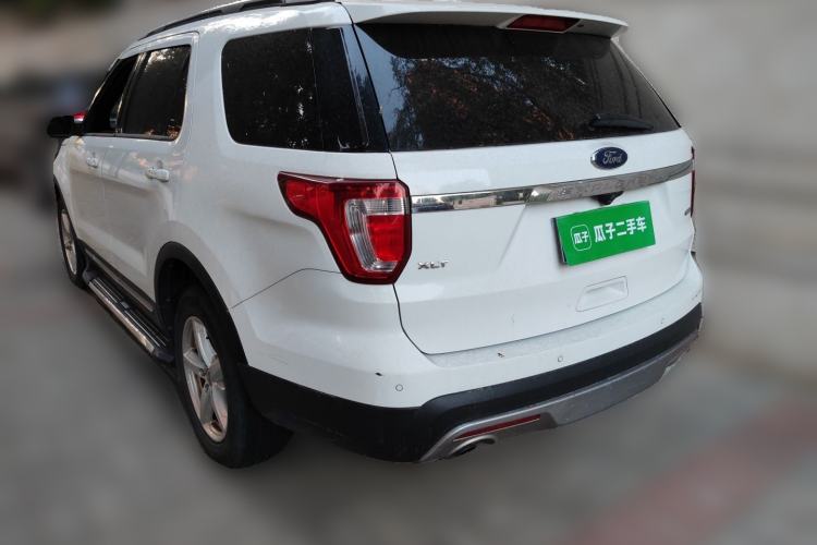 Used Ford Explorer 2016 2.3T Fashion Edition Rear Left 45 Deg