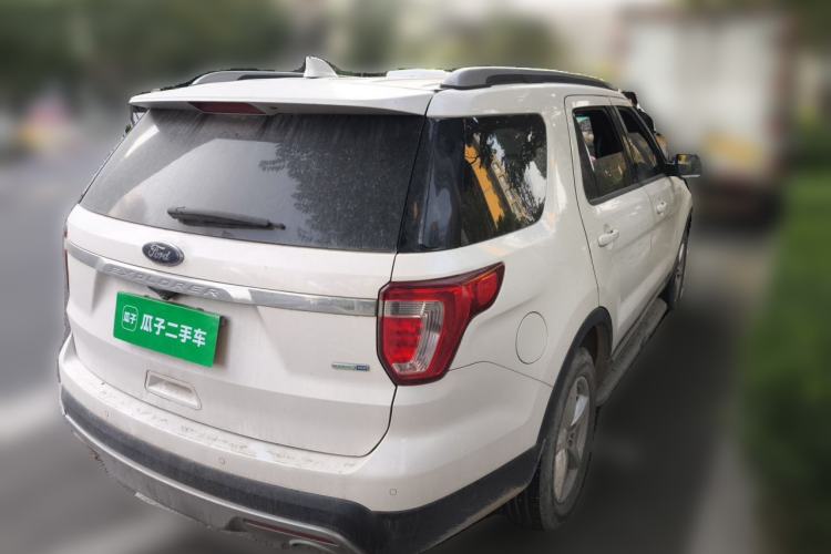 Used Ford Explorer 2016 2.3T Fashion Edition Rear Right 45 Deg