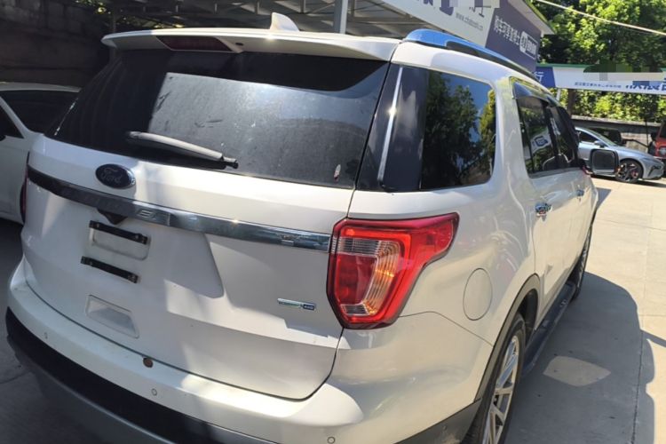 Used Ford Explorer 2016 2.3T Elite Edition Rear Right 45 Deg