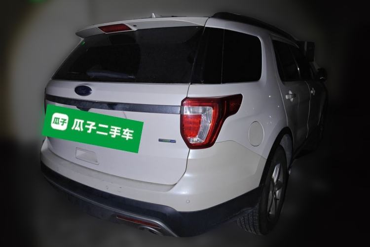 Used Ford Explorer 2016 2.3T Fashion Edition Rear Right 45 Deg