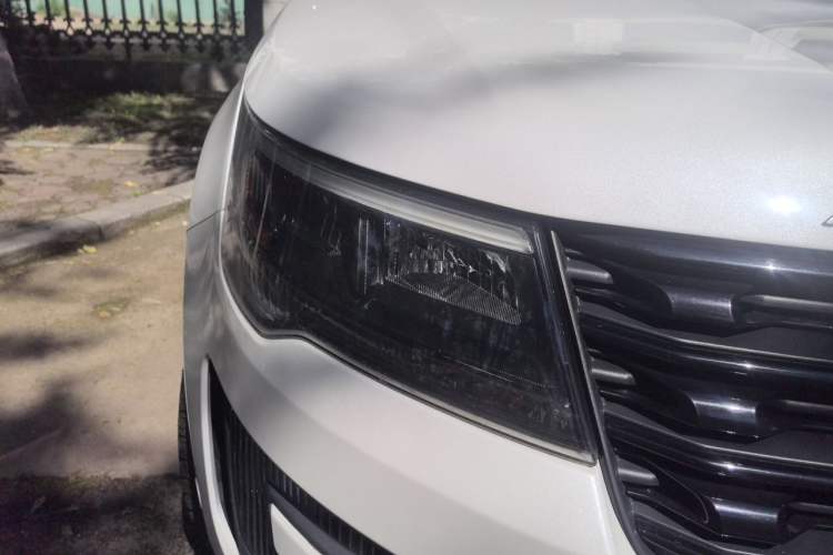 Used Ford Explorer 2016 3.5T Sport Edition Right Front Headlight