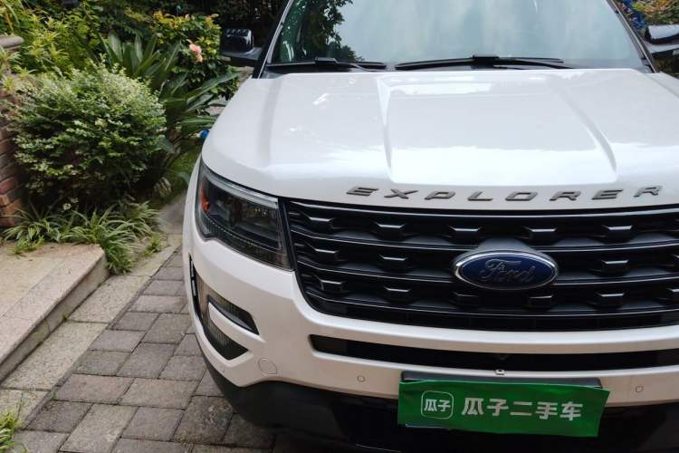 Used Ford Explorer 2016 3.5T Sport Edition Right Front Headlight