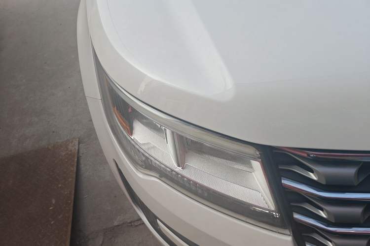 Used Ford Explorer 2016 2.3T Elite Edition Right Front Headlight