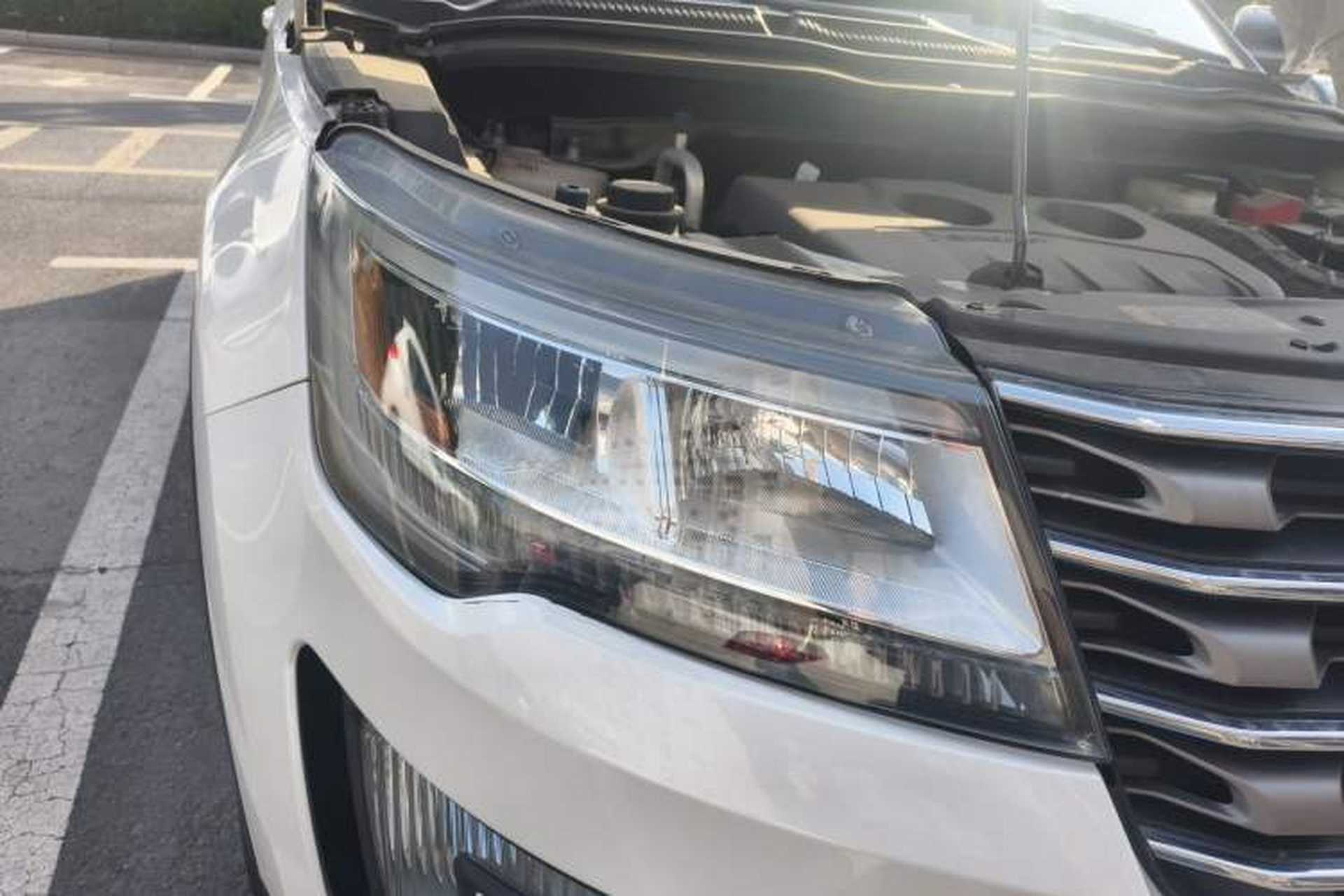 Used Ford Explorer 2016 2.3T Fashion Edition Right Front Headlight