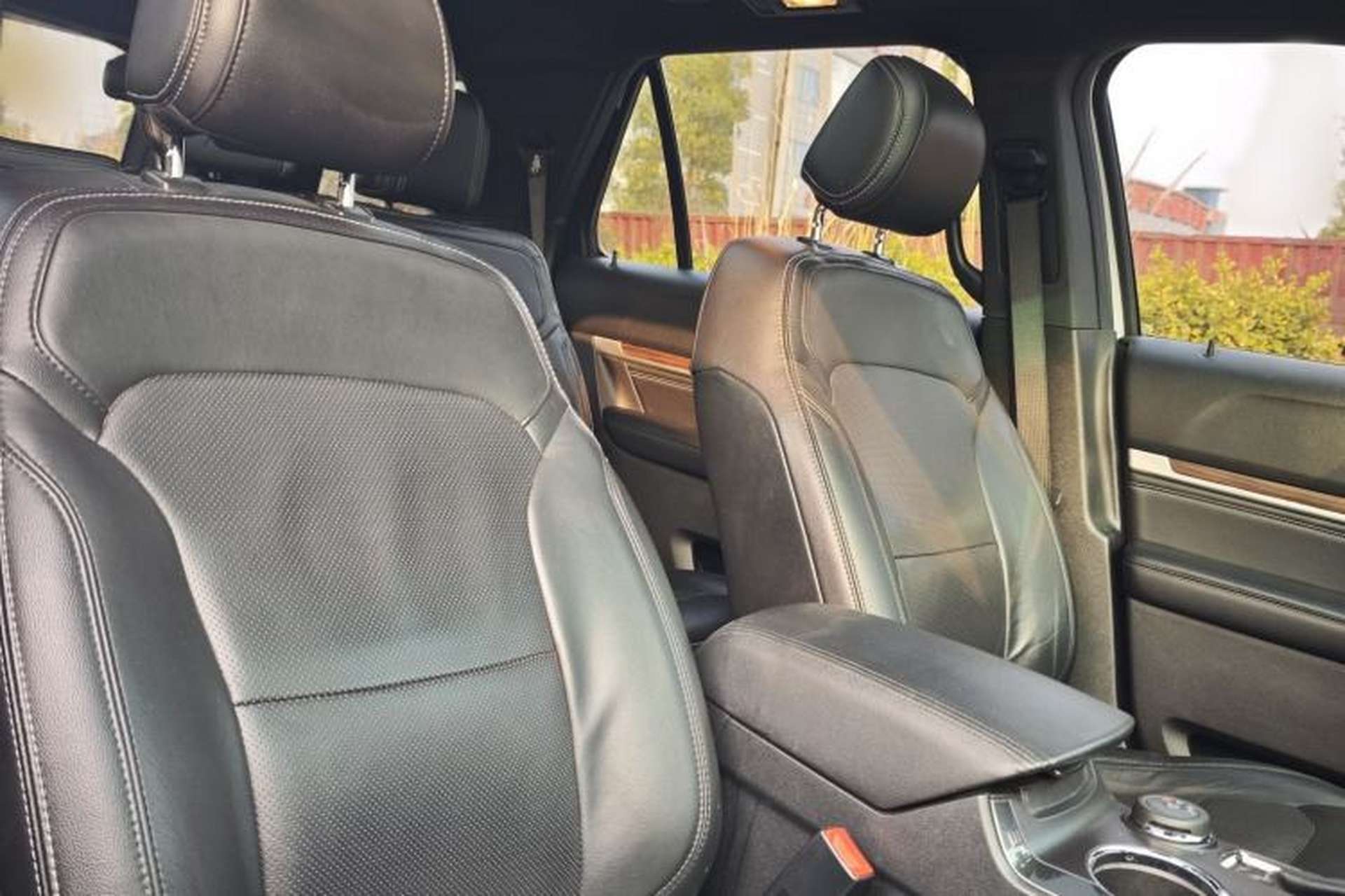 Used Ford Explorer 2016 2.3T Elite Edition Right Front Seat