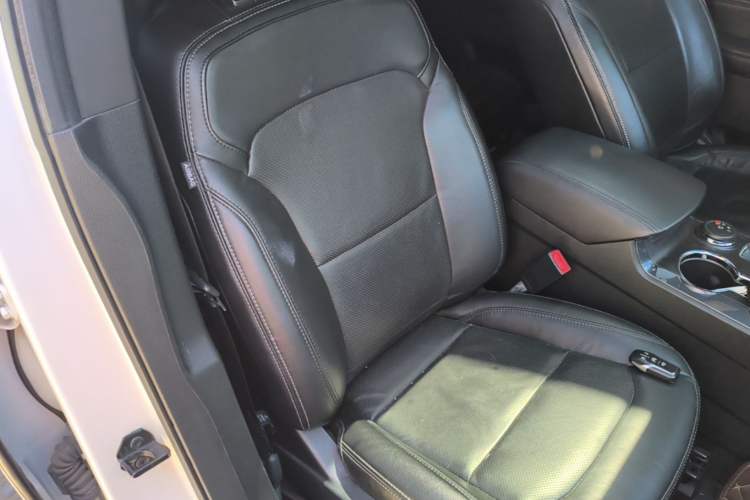Used Ford Explorer 2016 2.3T Elite Edition Right Front Seat
