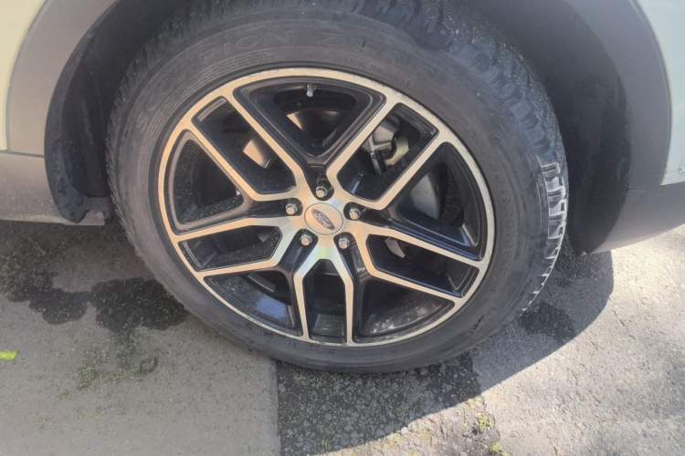 Used Ford Explorer 2016 3.5T Sport Edition Right Front Wheel Hub